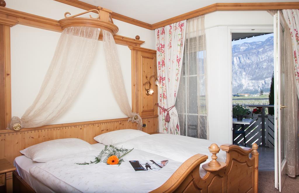 Hotel Comfort Erica Dolomiti Val D'Adige Salorno Exterior foto